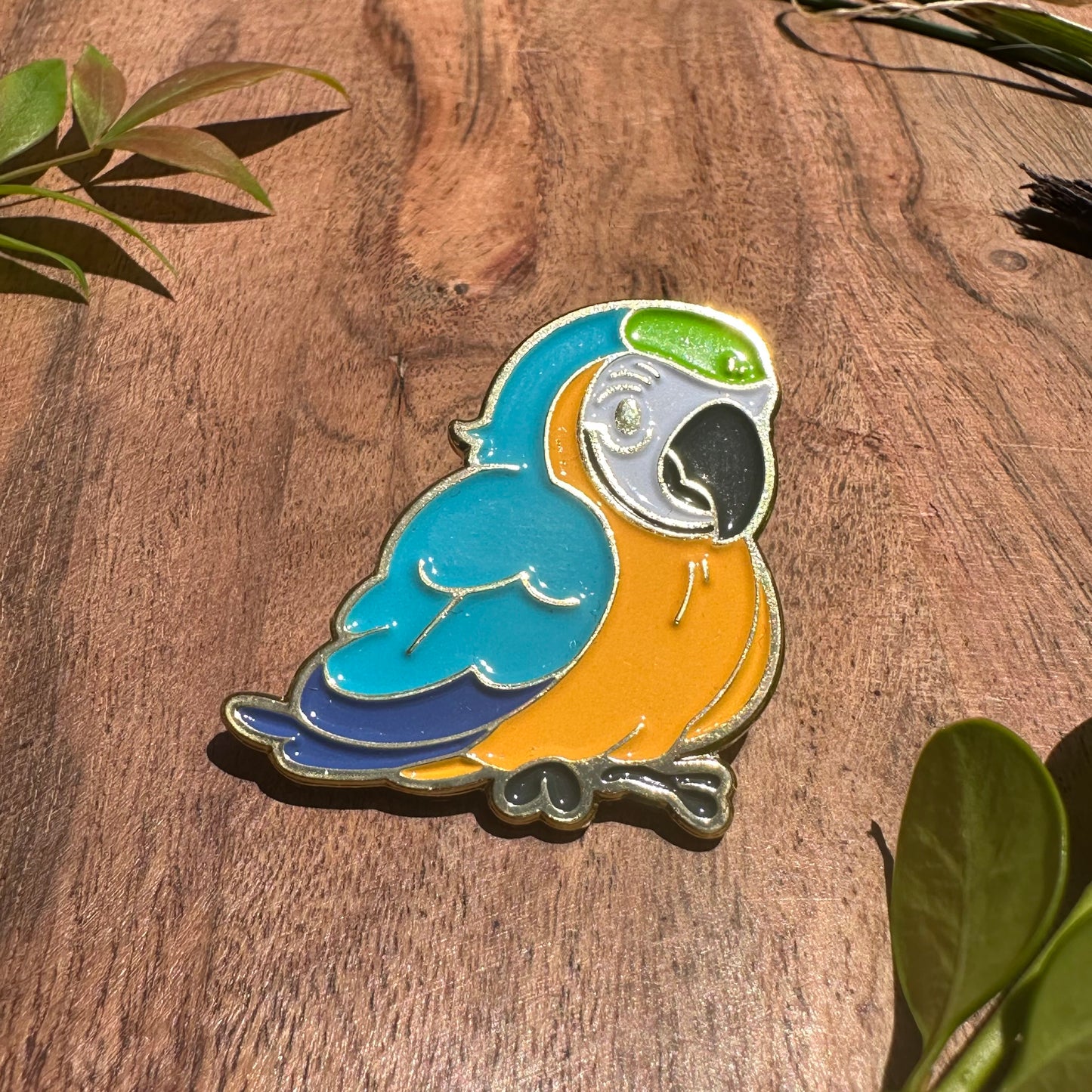 Macaw Enamel Pin