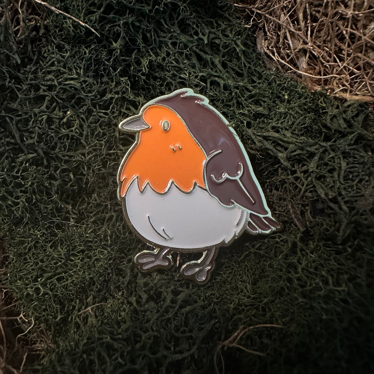 Robin Enamel Pin